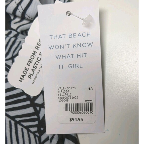 Swim By CACIQUE Active No Wire Lightly Lined Full Coverage One-Piece Swimsuit 18 - Picture 8 of 13